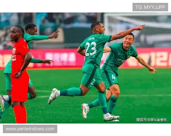 国安近期节奏混乱问题显现,球队攻防转换与中场控制稳定性面临考验 国安近期节奏混乱问题显现,球队攻防转换与中场控制稳定性面临考验