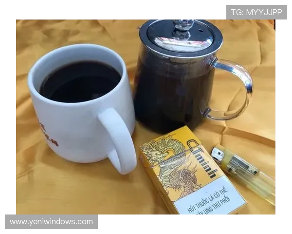 崔家溪连买咖啡都挑几百块的，普通人喝不起啊他咋活？